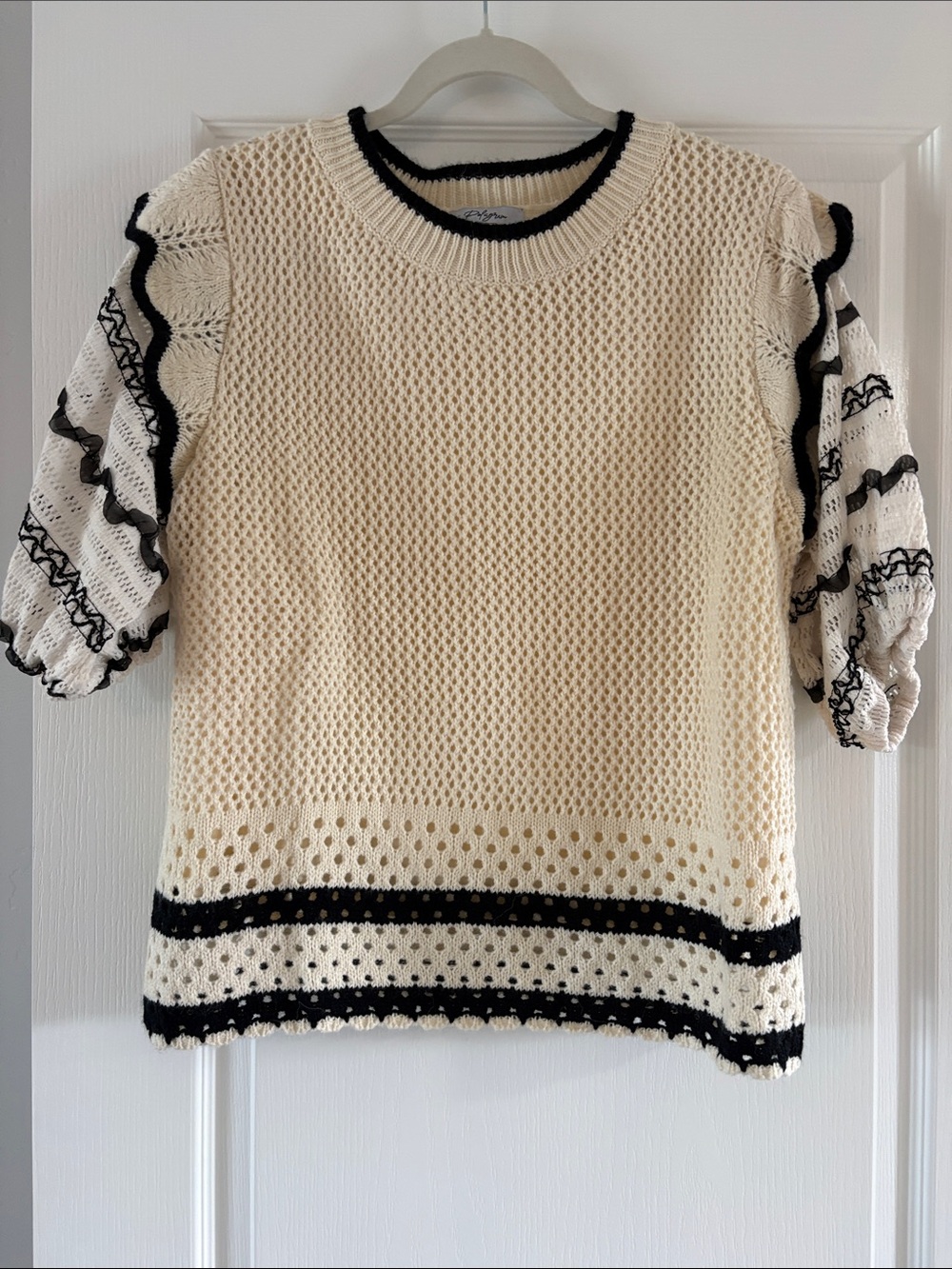 Polagram Cream Knit Pullover with Black Trim